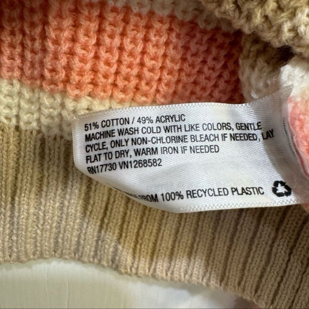 Wild Fable Tan and Pink Striped V-Neck Sweater - Size Large - Picture 5 of 5